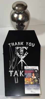 THE UNDERTAKER HAND SIGNED AUTOGRAPHED THANK YOU TAKER URN COFFIN