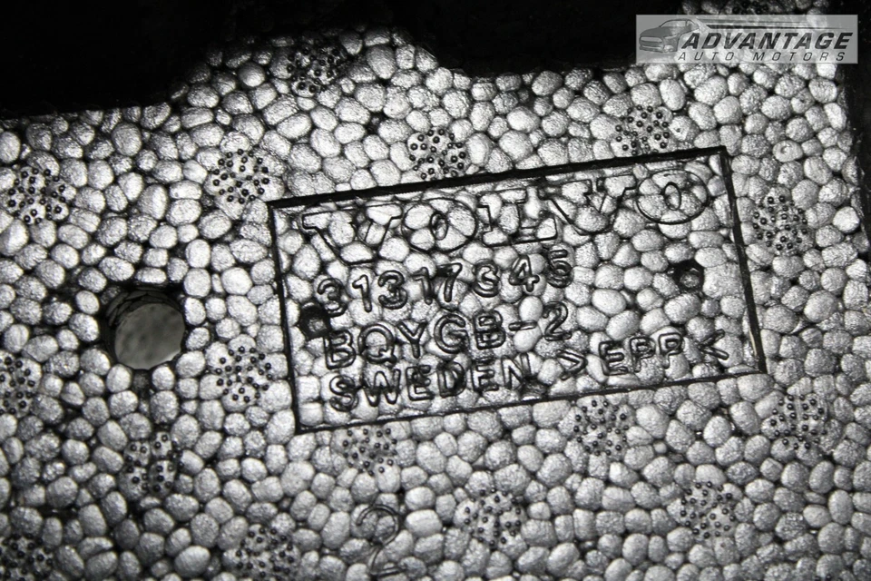 VOLVO XC70 2007-2013 KIT DE REPARACIÓN DE RUEDAS DE REPUESTO COMPRESOR DE AIRE INFLADOR CAJA ESPUMA OEM Foto 4 de 4