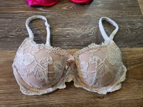 Victoria's Secret Lot of 5 Sexy Bras 32D: Push Up without Padding Lace Bling
