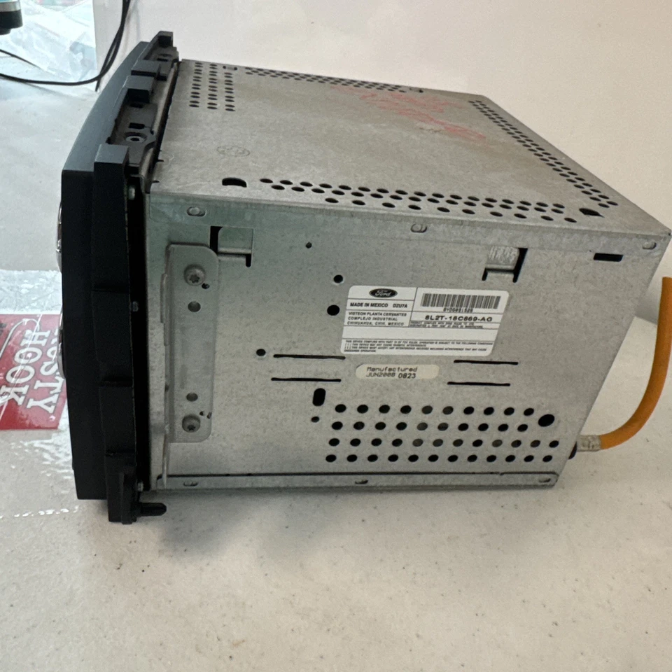 2008 FORD EXPLORER FRONT DASH RADIO MP3 CD HEAD UNIT 8L2T-18C869-AG Foto 3 de 4