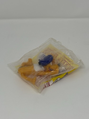 Pluto in France Toy – McDonald’s 1993 EPCOT Adventure Sealed Happy Meal - Picture 4 of 4