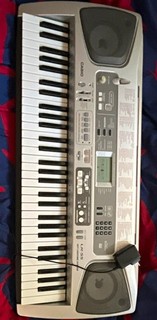 Casio LK 35 61 Key Electronic Keyboard Built In Speaker Silver/Black