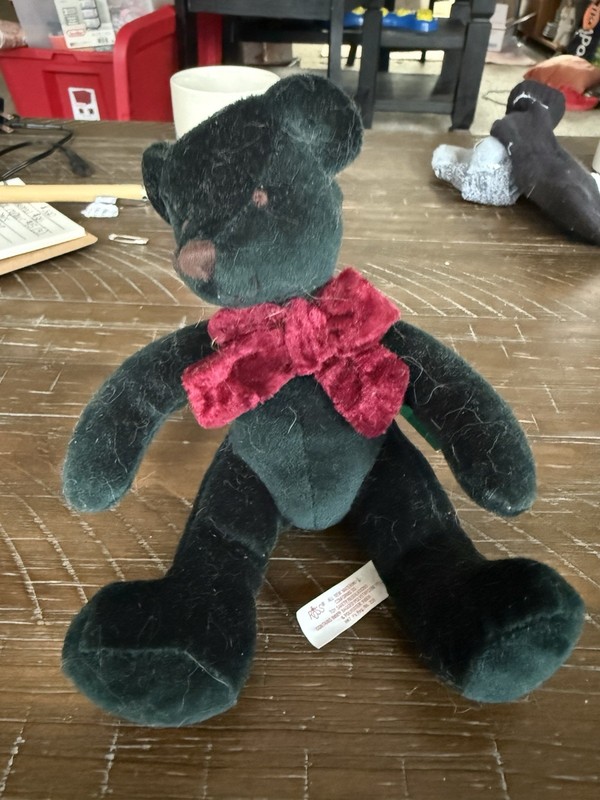 Russ Razzles Green Plush Teddy Bear w/ Red Bow Small 6-14 in 1999 MPN 4616