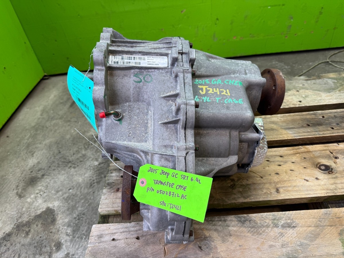 15 JEEP GRAND CHEROKEE SRT 6.4 TRANSFERCASE TRANSFER CASE
