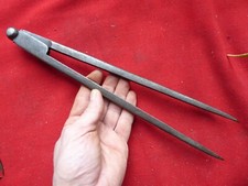 grand compas 18eme en fer forgé outil ancien