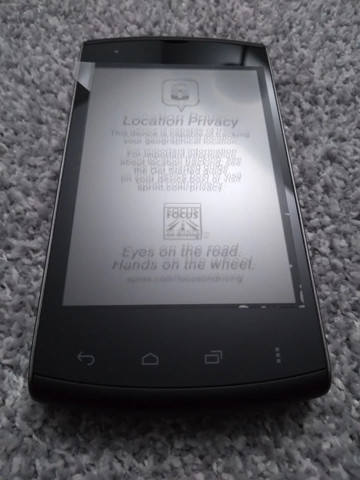 Smartphone Kyocera Rise C5155 - 3G Ranura MicroSD Pantalla LCD 3.5" Foto 2 de 4