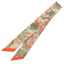 ExcellentconditionHERMESTwillyETRIERSREMIXArmorRemixSilkOrangeScarf0114UsedHERME