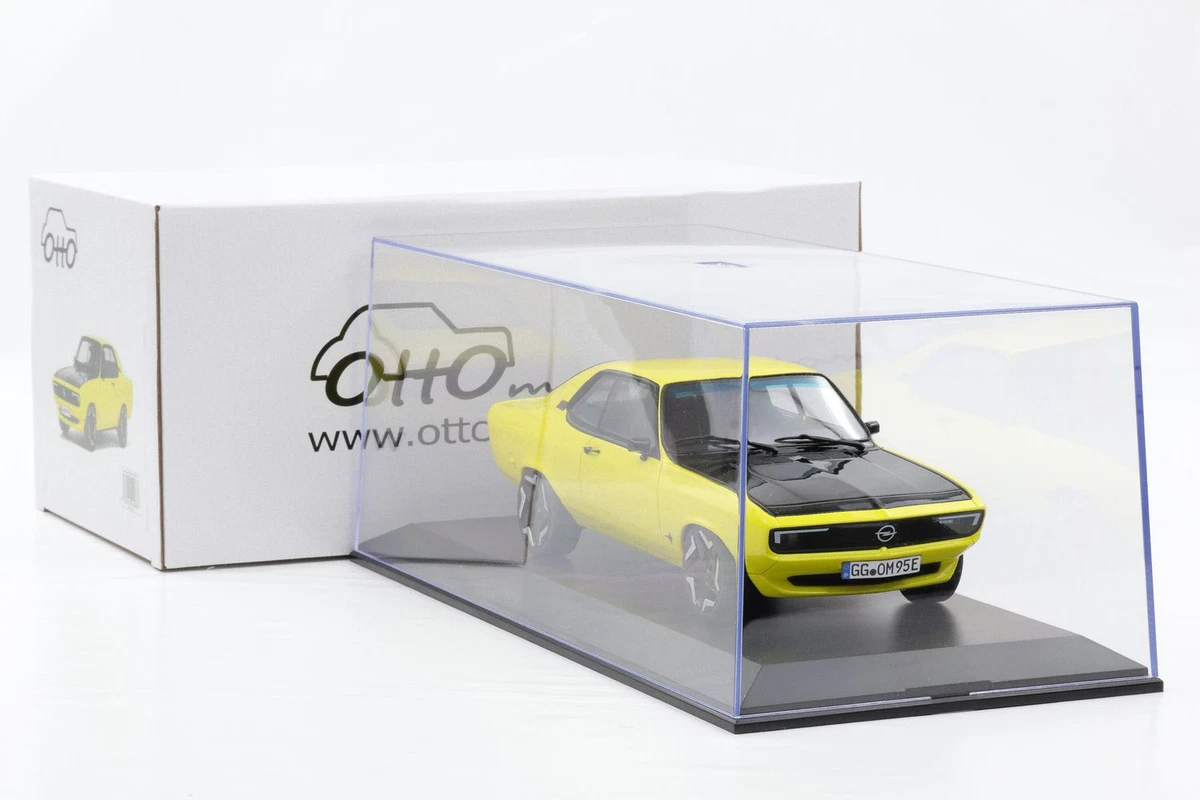 Opel Manta B Magic Black 1980 - Miniature MCG 1/18 - Neuf Sous Boîte