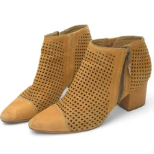 Lucky Brand JAKELYN  Perforated Leather Block Heel Bootie Camel Brown 9/39