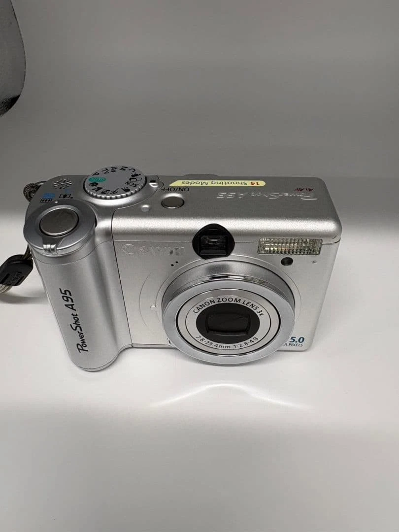 Цифровые фотоаппараты Canon PowerShot A95 1-4.9x цифровой зум