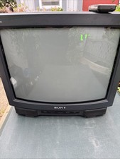Sony Trinitron CRTV 19" KV-19TS20 For Video Gaming - Working With Remote