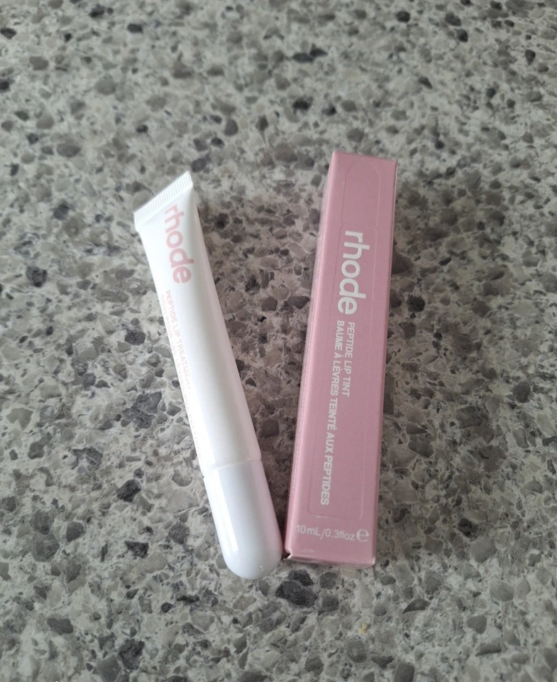 Rhode Limited Edition  Lip Treatment Vanilla Cake 🎂 