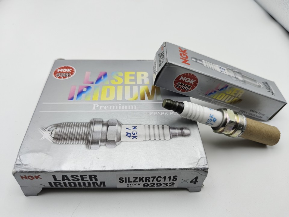 4pcs NGK Iridium Spark Plugs OEM 92932 SILZKR7C11S For Honda Accord CR