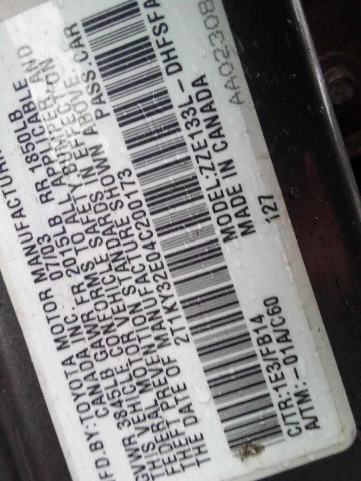 Conjunto de filtro de aire usado se adapta a: Toyota Matrix 2004 grado A Foto 2 de 4