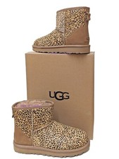 NIB UGG Classic Mini Speckles Boots 1151551 Women's Fashion Booties Chestnut