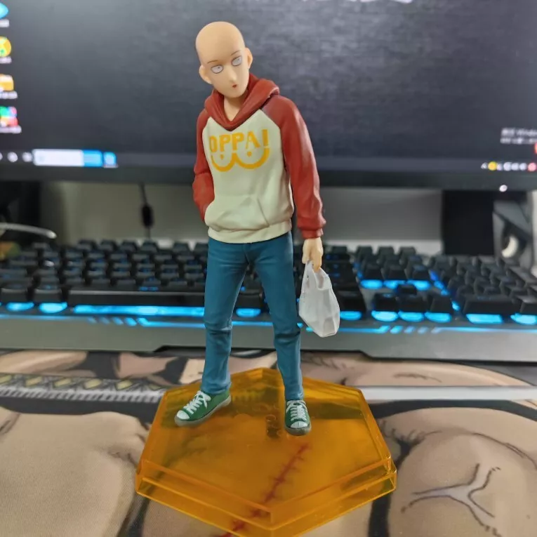 Saitama One Punch Man Action Figure PVC Model OPPAI Hoodie DollsToys No Box Gift