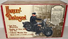 Harley Davidson Cast Iron Red Motorcycle Replica of 1928 in Collector Wood Box