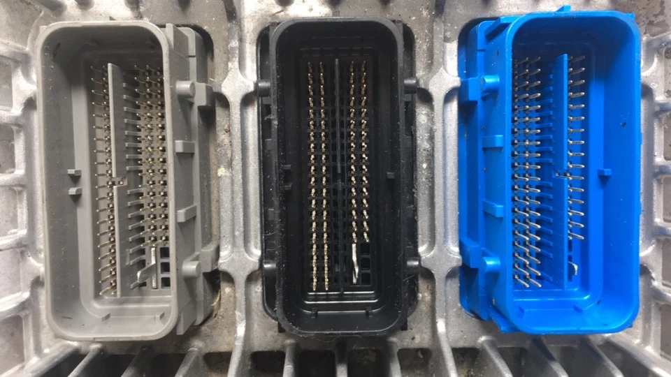 Chevrolet Caprice 2017-2017 motor computador ecu pcm ecm pcu oem 12667189 t6t38 Foto 3 de 4