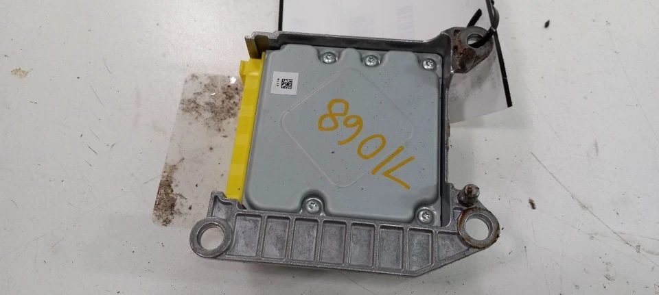 Módulo de computadora de techo equipado para 12-13 MAZDA 3 Foto 2 de 4