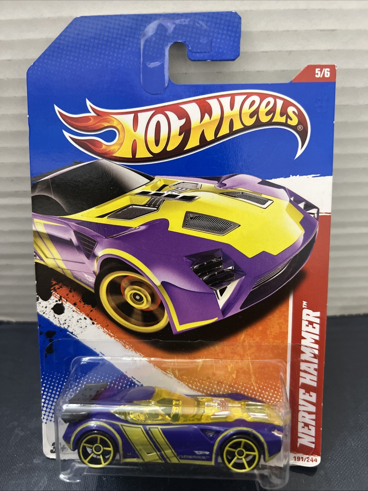 Hot Wheels Nerve Hammer 191/244 - 2011 Mainline A