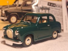 VANGUARDS 1:43 AUSTIN A35 SALOON - GREEN VA23000