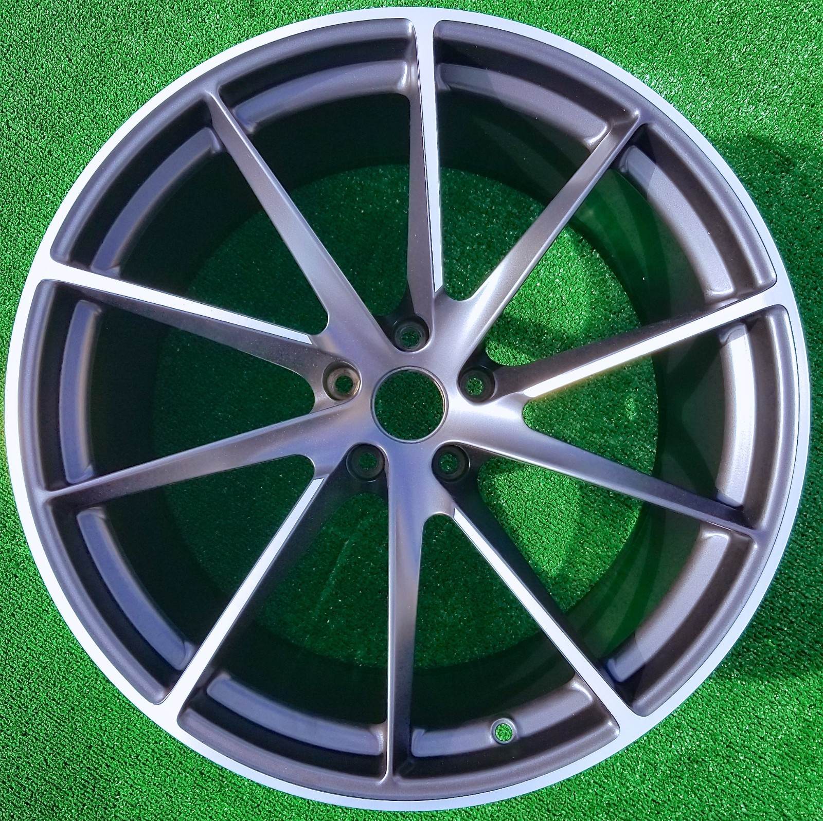 PERFECT Factory McLaren 720S Forged Wheels Ultra Lightweight OEM Matt Gray Super