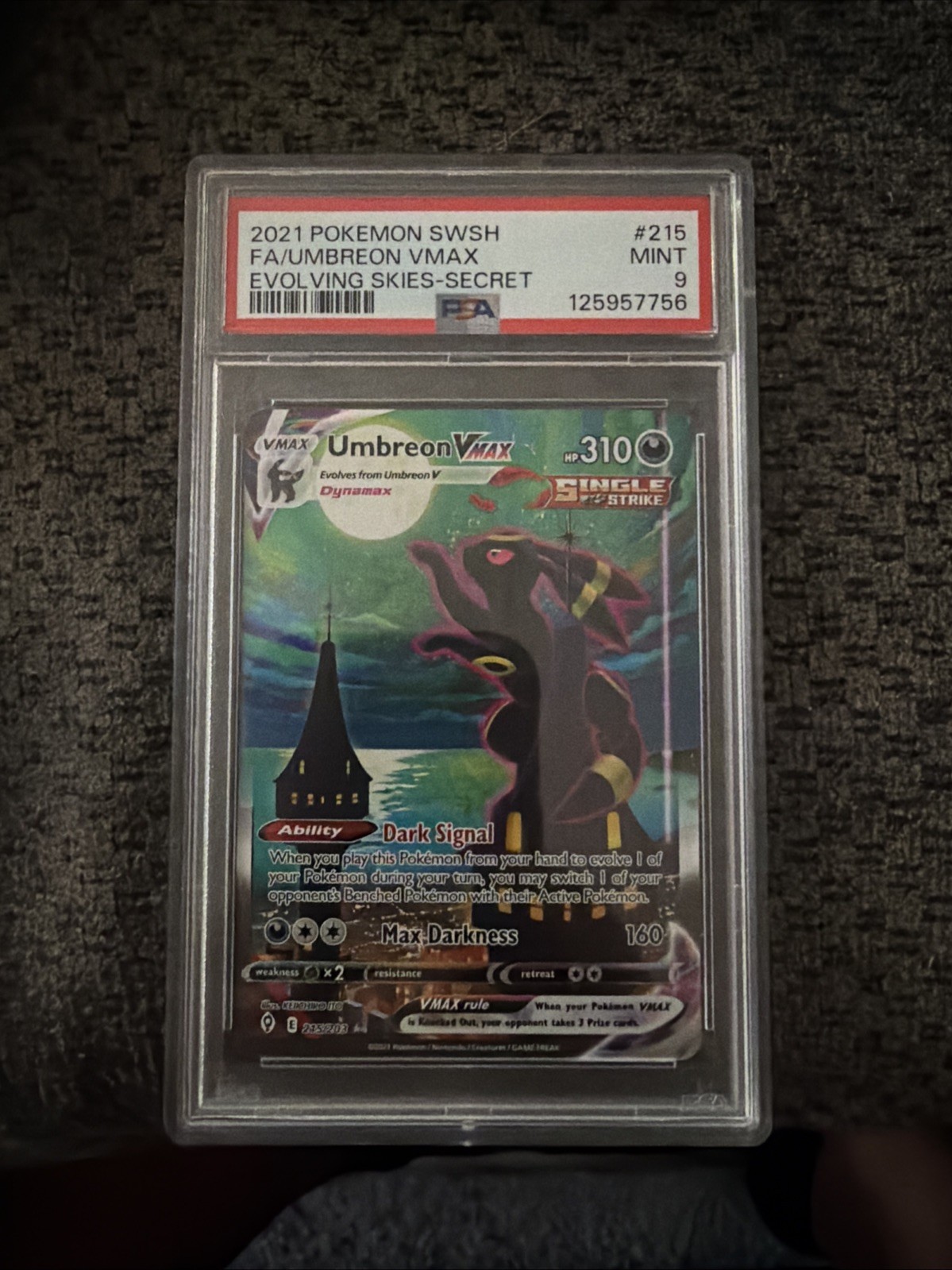 Umbreon VMAX 245/203 Alt Art Secret PSA 9 Evolving Skies 2021 Pokemon Card Mint