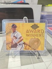 1994 Fleer Ultra - Award Winners Greg Maddux #18