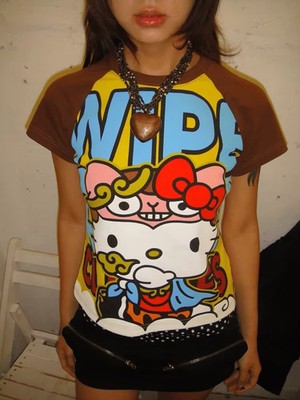 Womens Y2K Hello Kitty Graphic T Shirt Wide Awake Raglan Sleeve Cute Top