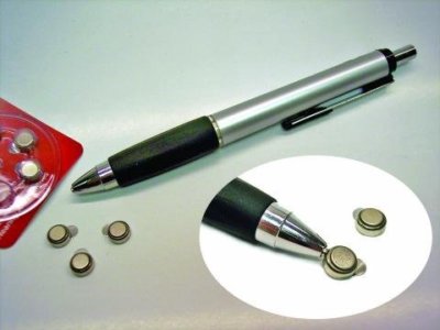 Hearing Aid Battery Magnet Pen.  Remove & Insert Batteries Easily