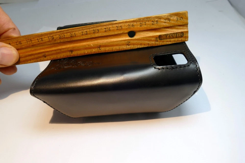 Gariz Leather Case for Panasonic medium camera - Image 4 of 4