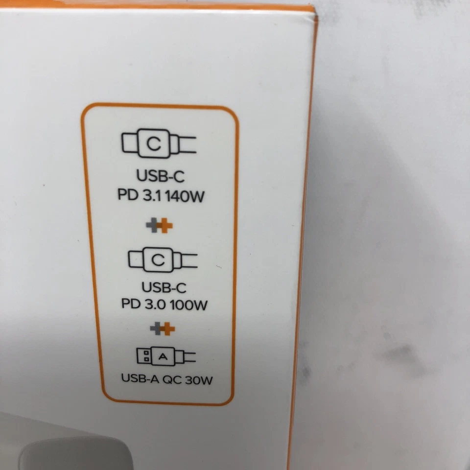 HyperJuice 140W Usb-C Charger PD 3.1140WW USB A QC 30W - Image 3 of 4