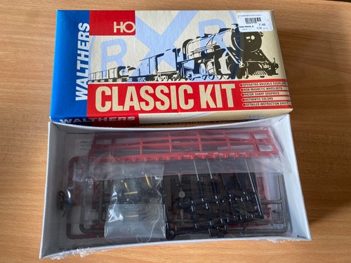 WALTHERS HO SCALE CLASSIC KIT SOUTHERN PACIFIC 700036 - 54FT GSC FLACHWAGEN BOXED | Condition: Used