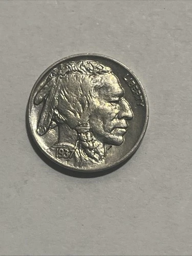 1937-P Philadelphia Buffalo Indian Head Nickel, US 5c Nickel Coin, Full Horn