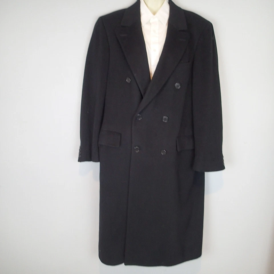 Mens Neiman Marcus Cashmere Overcoat black 42/44 jacket winter fall double breas - Image 4 of 4