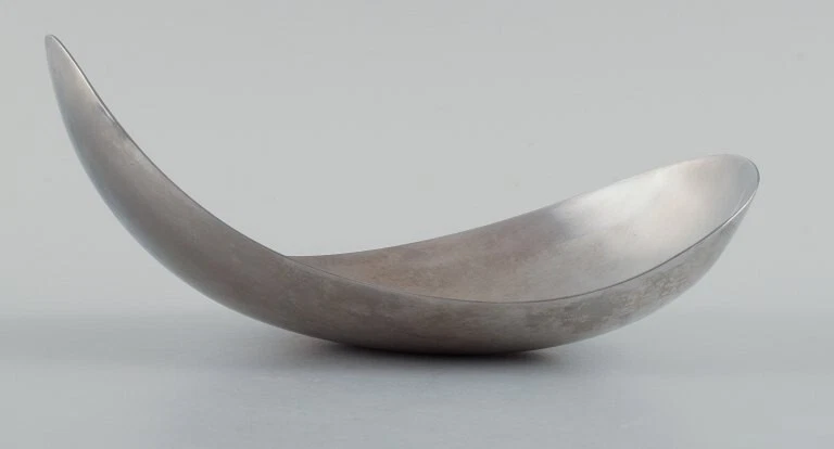 Juego de tres cuencos Georg Jensen "Hoja" en acero inoxidable. Finales de 1900. - Imagen 3 de 4