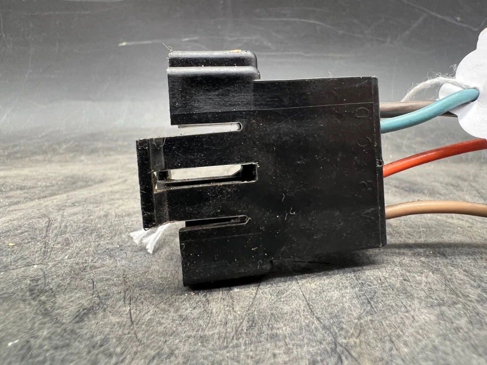 Arnés de cableado coleta módulo de control climático Oldsmobile Delta 88 1977-1984 OEM Foto 3 de 4