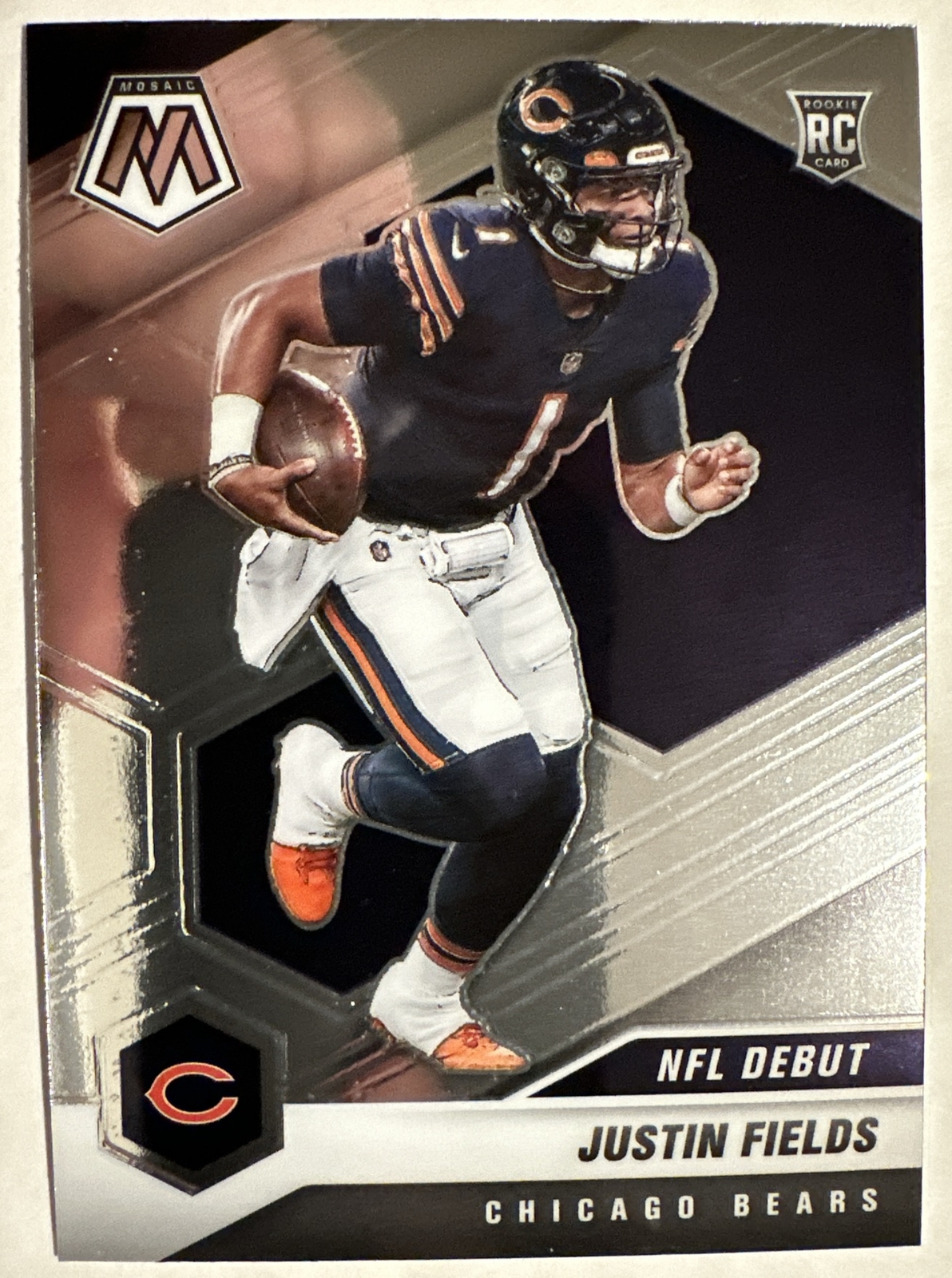 2021 Panini Mosaic NFL Debut - Justin Fields #242 Rookie RC Chicago Bears