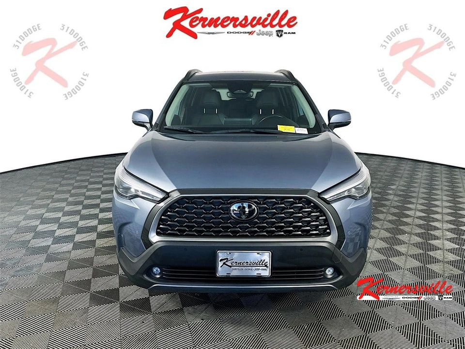 2023 Toyota Corolla XLE AWD SUV Heated Leather Seats Push Button Start Foto 2 de 4