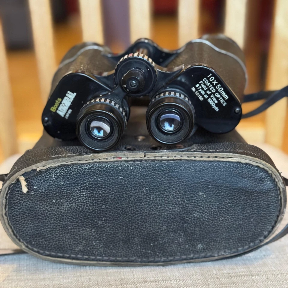 Vintage1980s Boots Admiral Binoculars 10x50mm Original case Made in Japan coated - Image 3 of 4