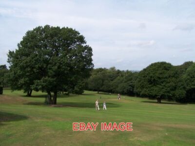PHOTO  PITCH'N'PUTT AT GRAVES PARK MEADOWHEAD SHEFFIELD 2013