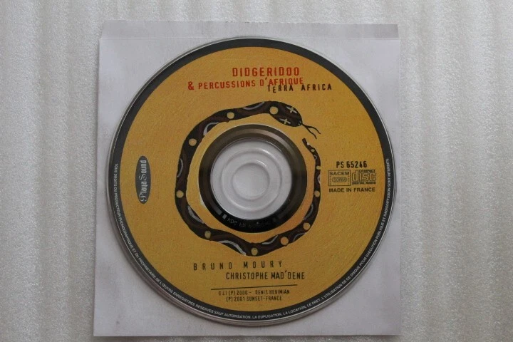 Bruno Moury, Christopher Mad'dene – Didgeridoo & Percussions d'Afrique CD Terra Foto 3 de 3