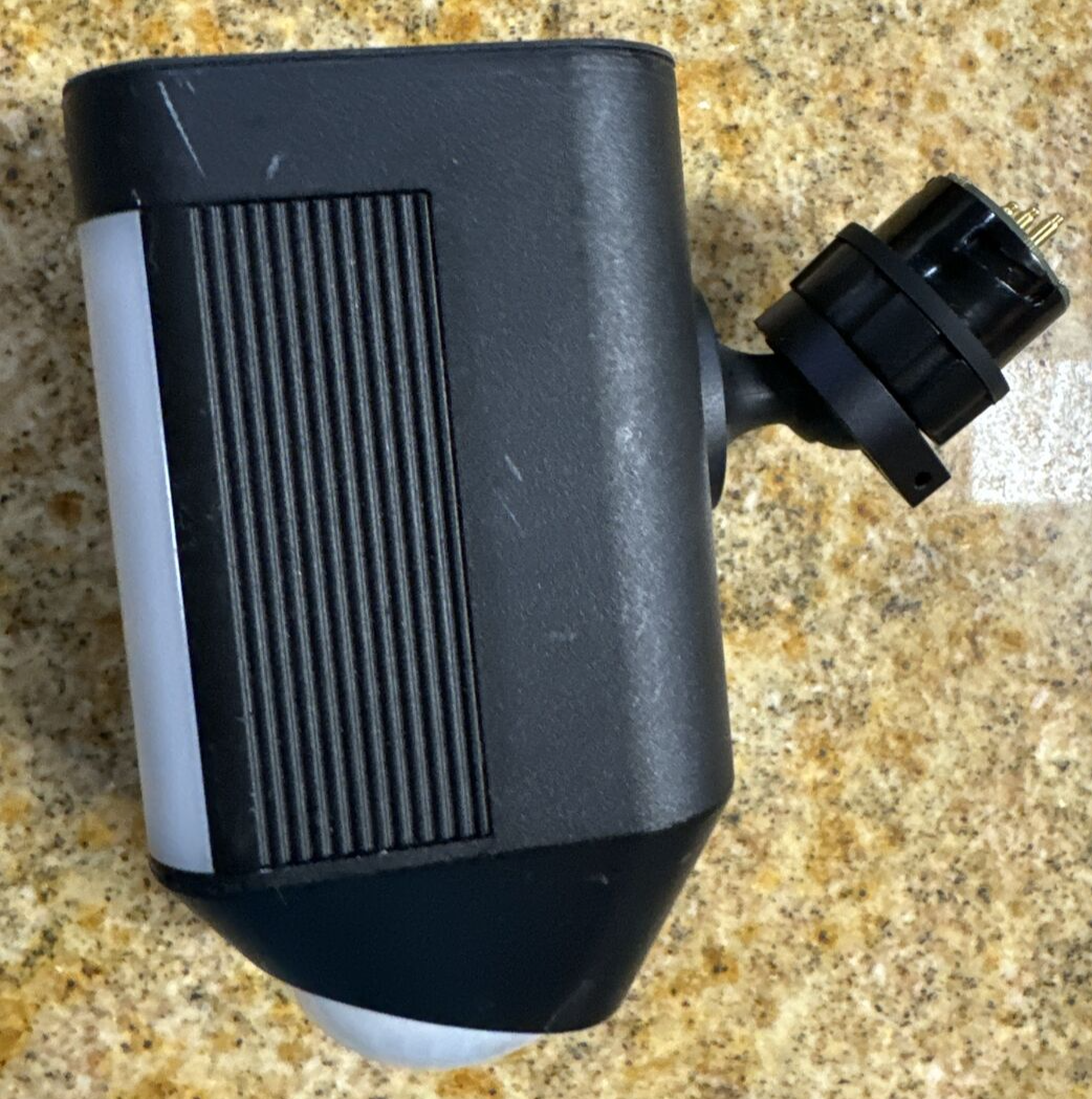 Ring Spotlight Wired Cam BLACK Plug-In, (SPORTLIGHT CAM ONLY