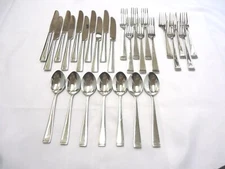 WALLACE GEORGETOWN STAINLESS FLATWARE CHINA