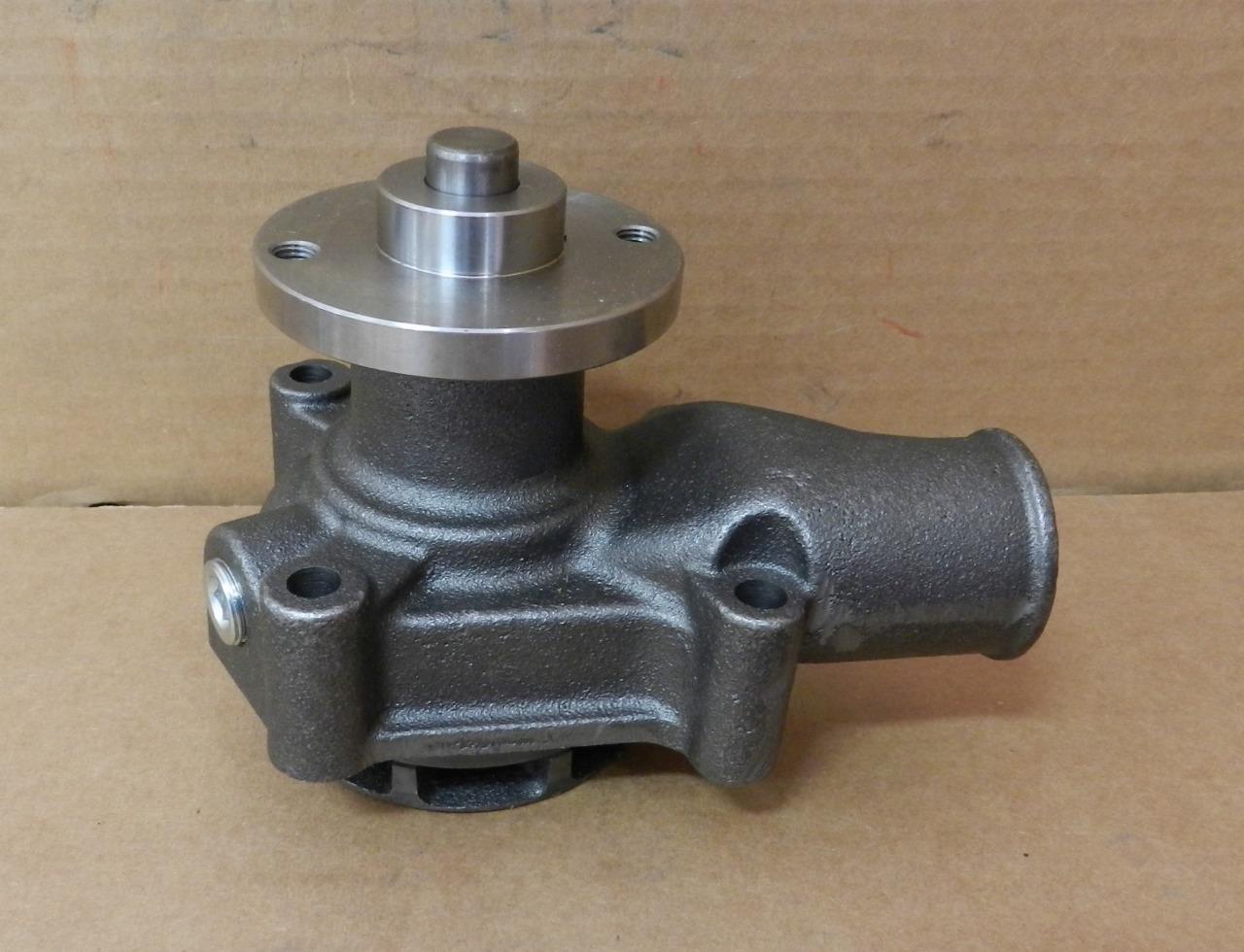 1950's-90's Caterpillar White Forklift engine new water pump 4020353 2-Hole