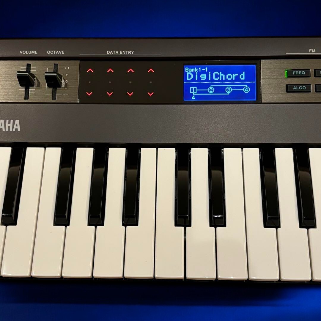 Yamaha Reface DX FM Keyboard Synthesizer 37 Key Tested Yamaha Reface DX FM Keyboard Synthesizer 37 Key Tested