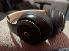 BEATS STUDIO 3 WIRELESS NOISE CANCELLING HEADPHONES
