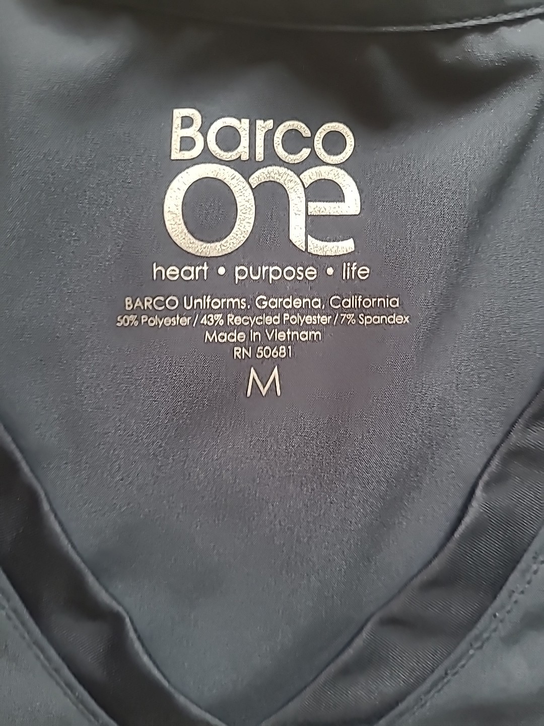 Barco One  Women's Scrub 2 PC Set Pewter Gray EUC, Top Size MED, Pants Small 