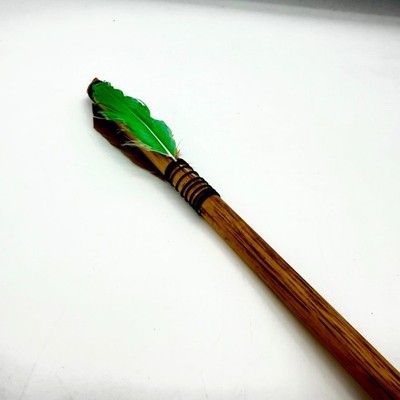 Vintage Souvenir Arrow Bamboo Shaft Stone Point Green Feather Western Decor 18.5