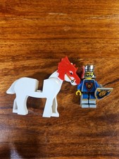 King Leo Castle Minifig Cas 035 And White Horse. Used In Good Condition.